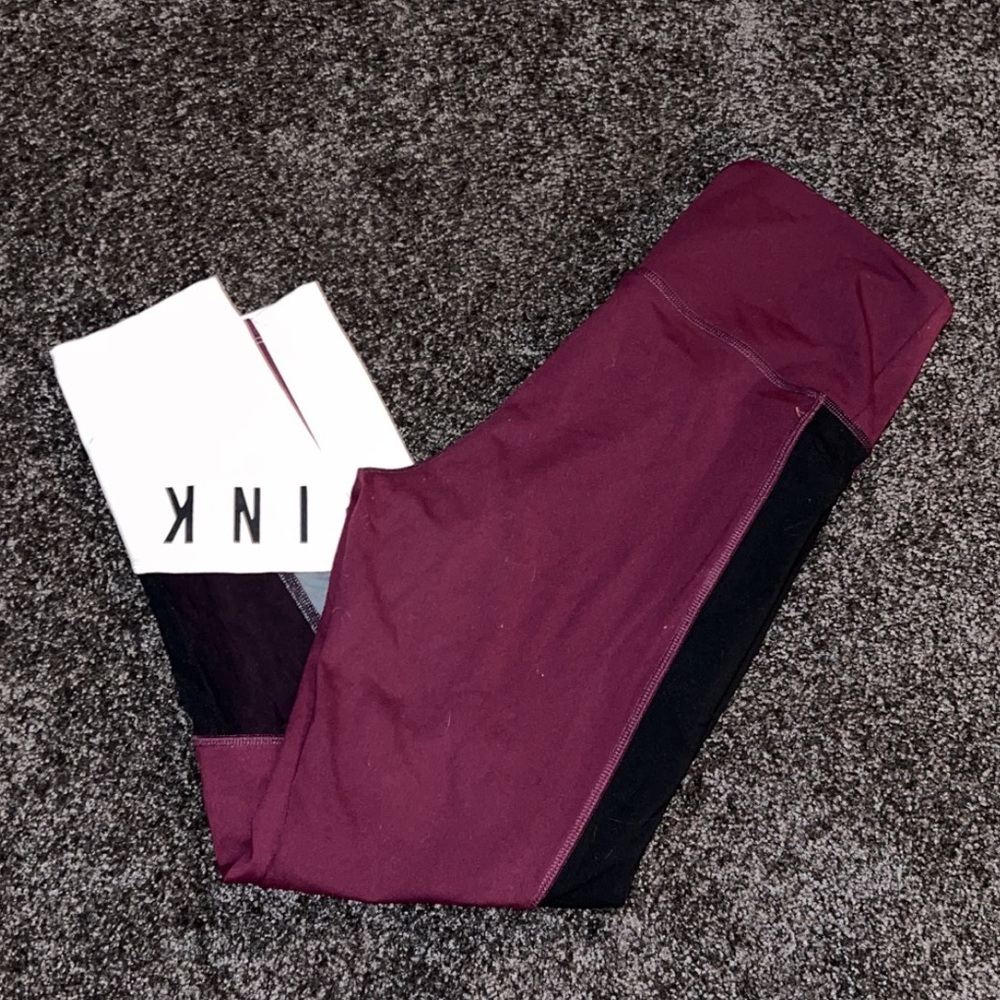 VS PINK LEGGINGS